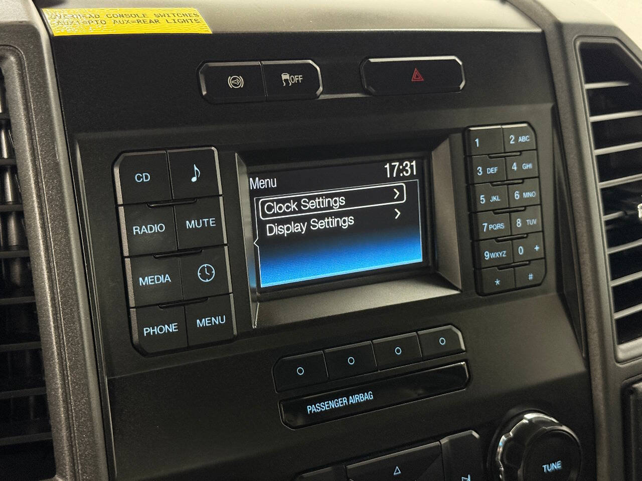 Used 2018 Ford F550 4x4 Regular Cab Super Duty image 52