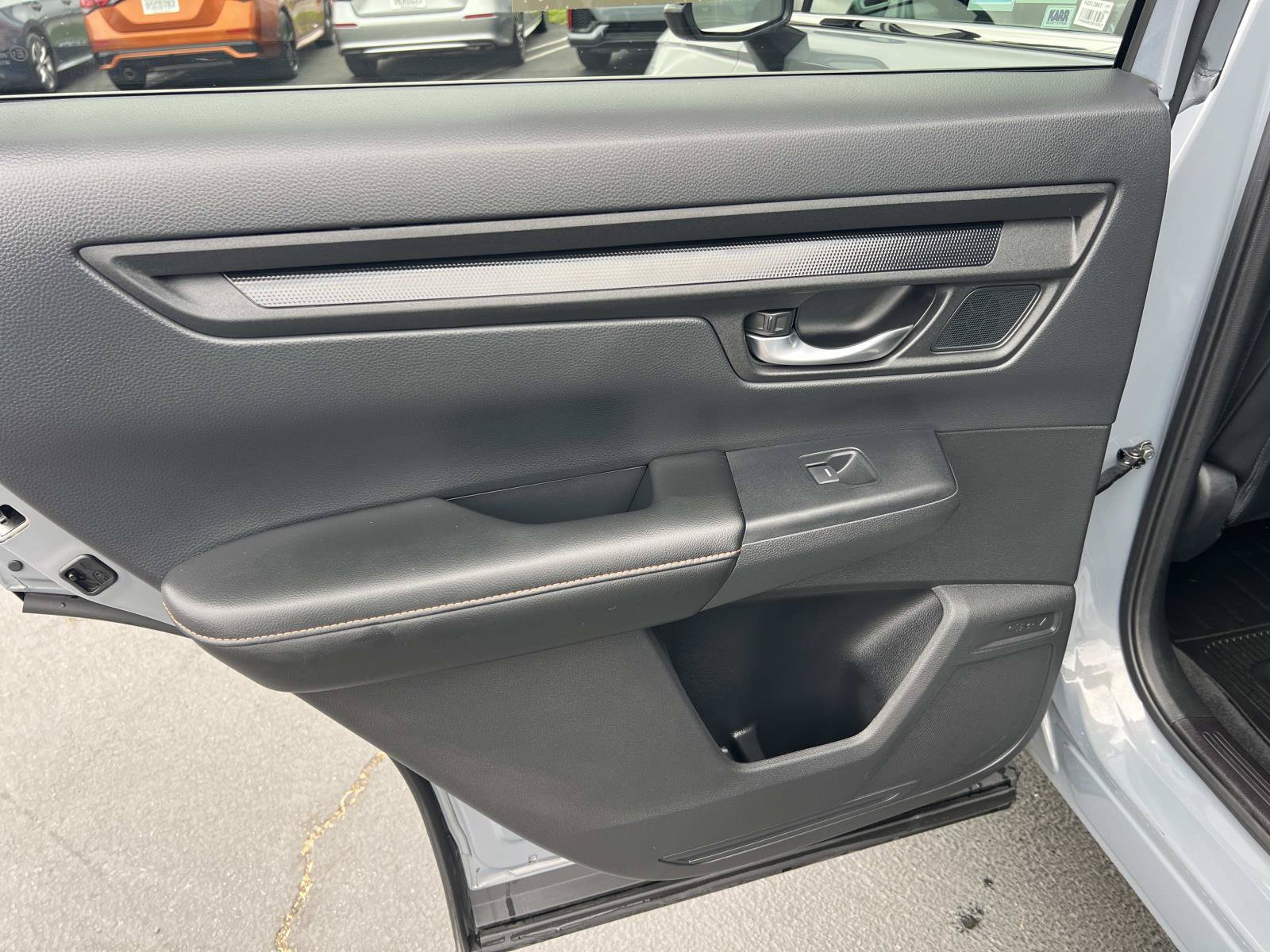 Certified 2025 Honda CR-V Sport-L image 21