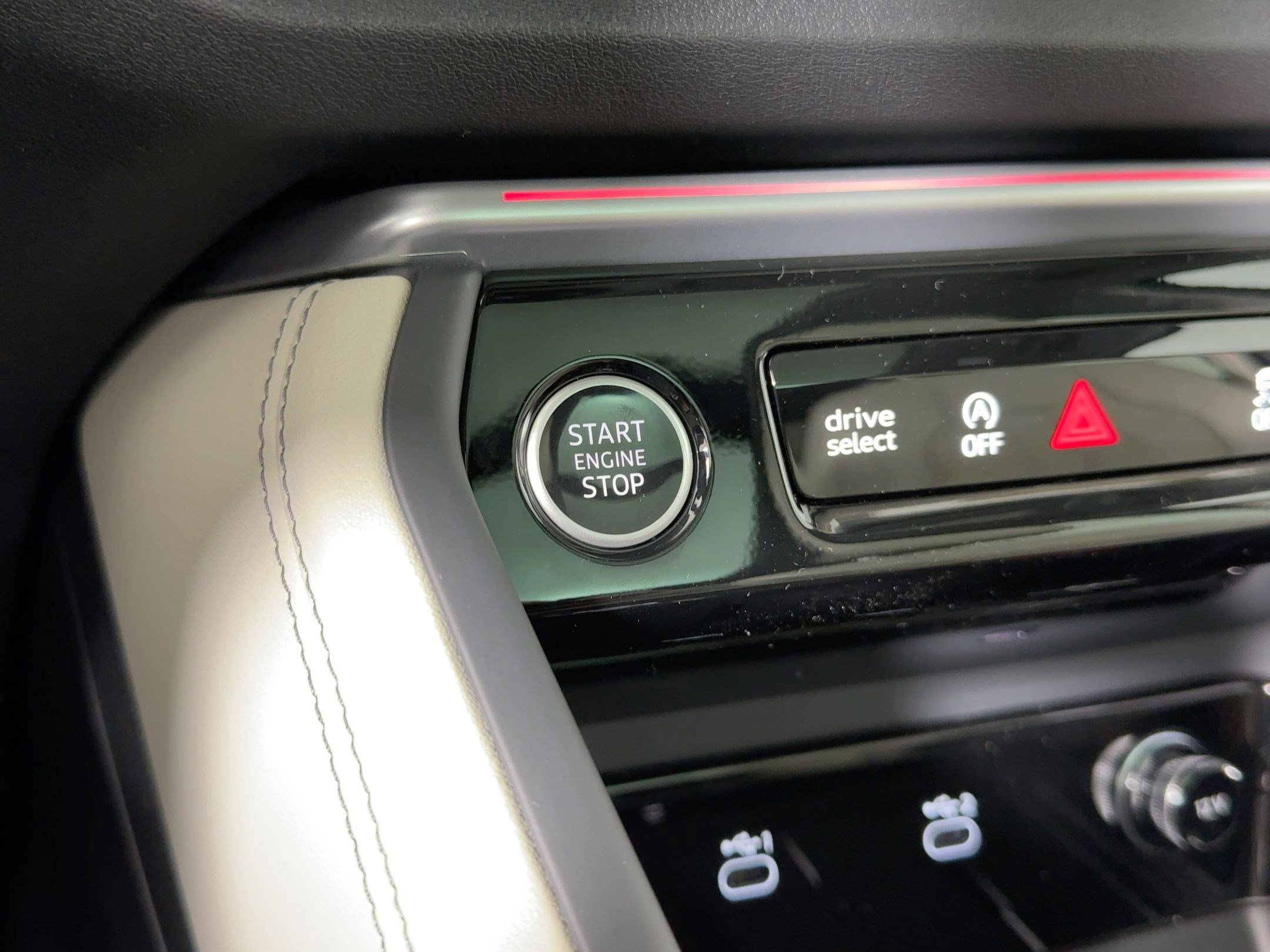 New 2025 Audi Q5 Premium Plus image 27