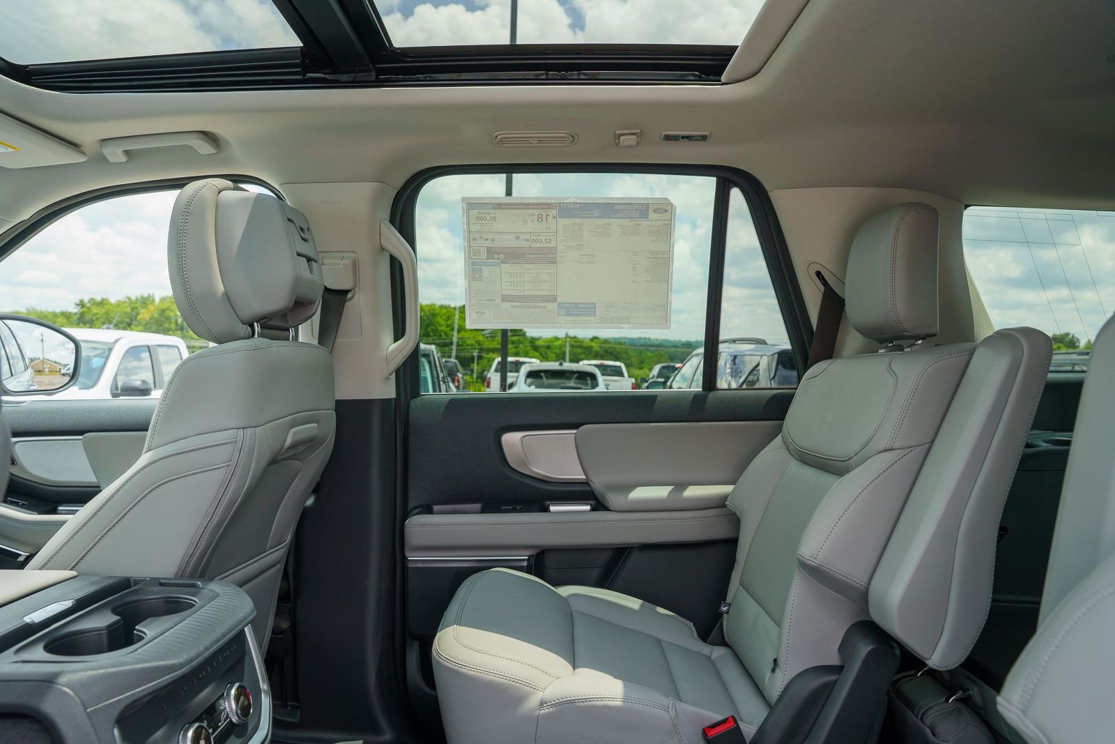 New 2027 Ford Expedition Active RWD image 17