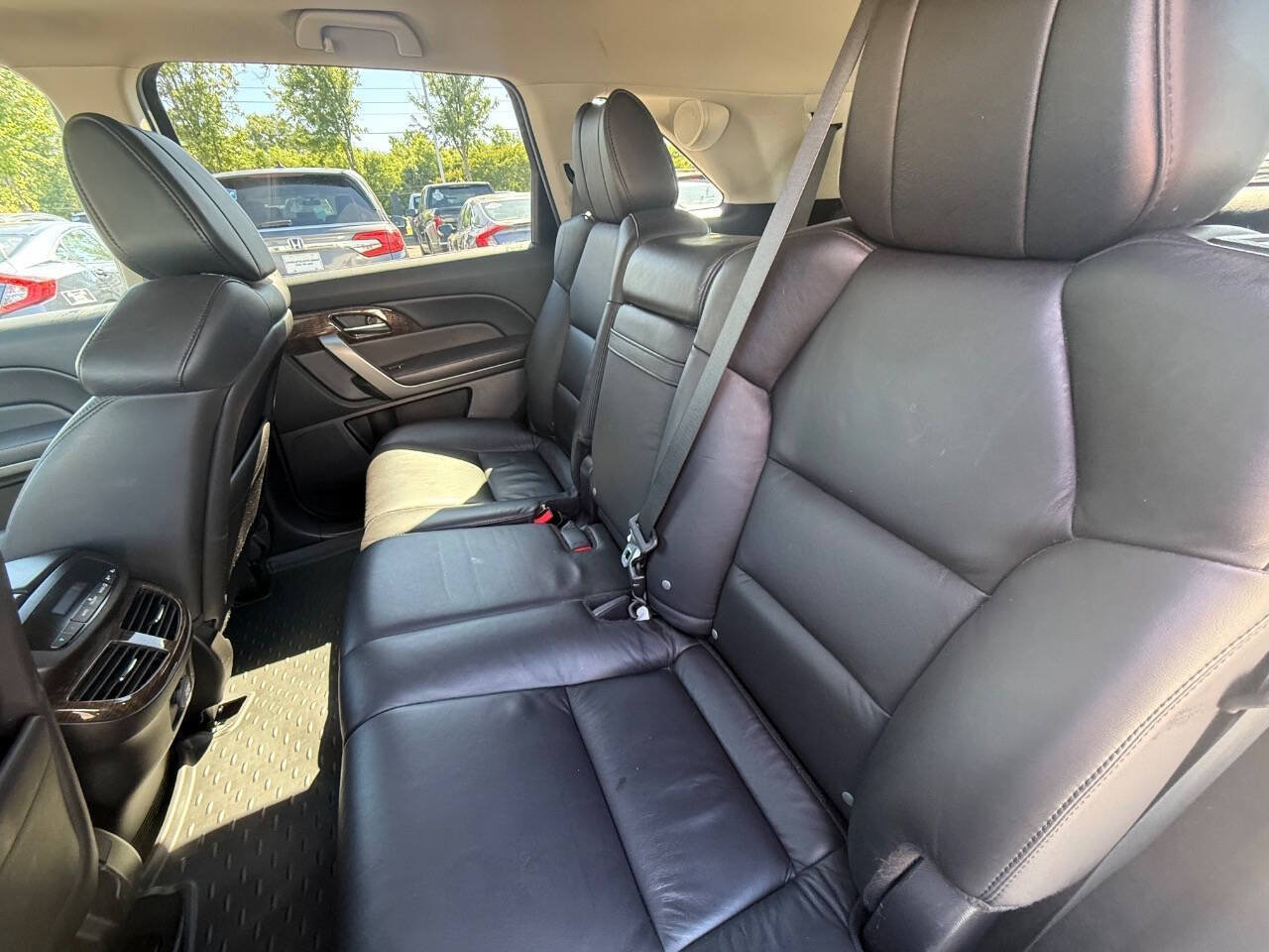 Used 2011 Acura MDX w/ Technology Package AWD/4WD image 18