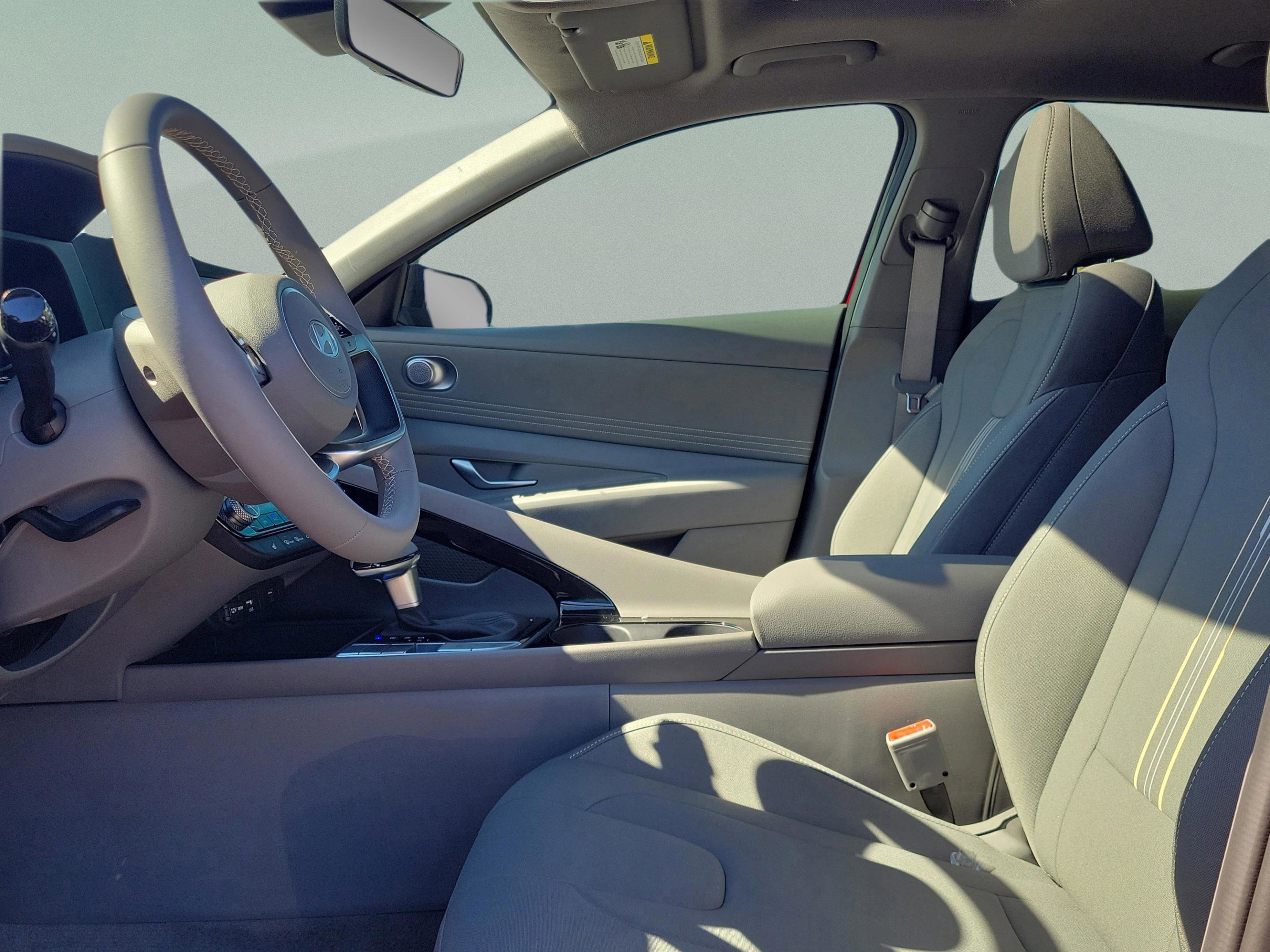 New 2026 Hyundai Elantra SEL Sport image 22