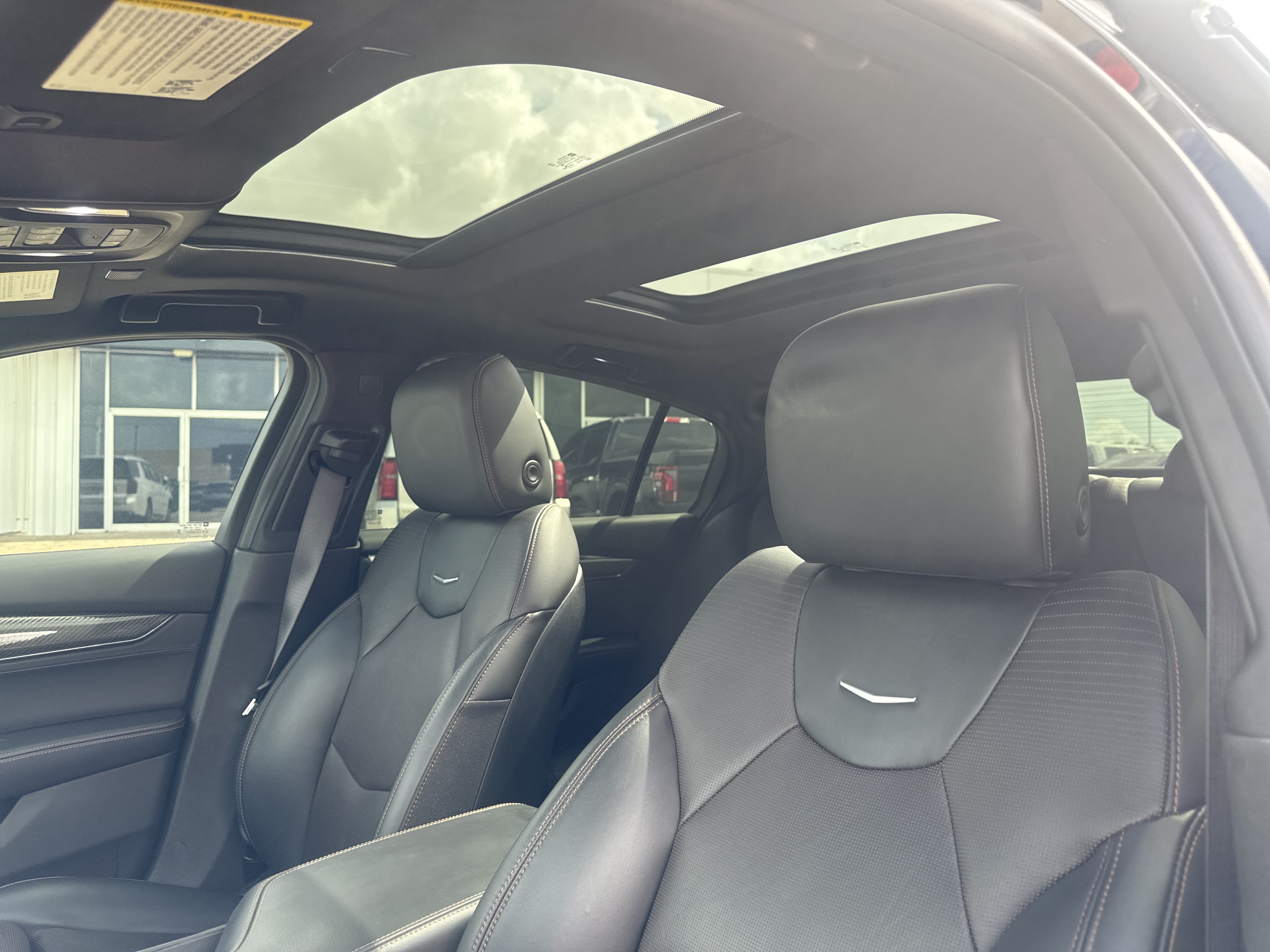 Used 2023 Cadillac CT5 Sport RWD image 7