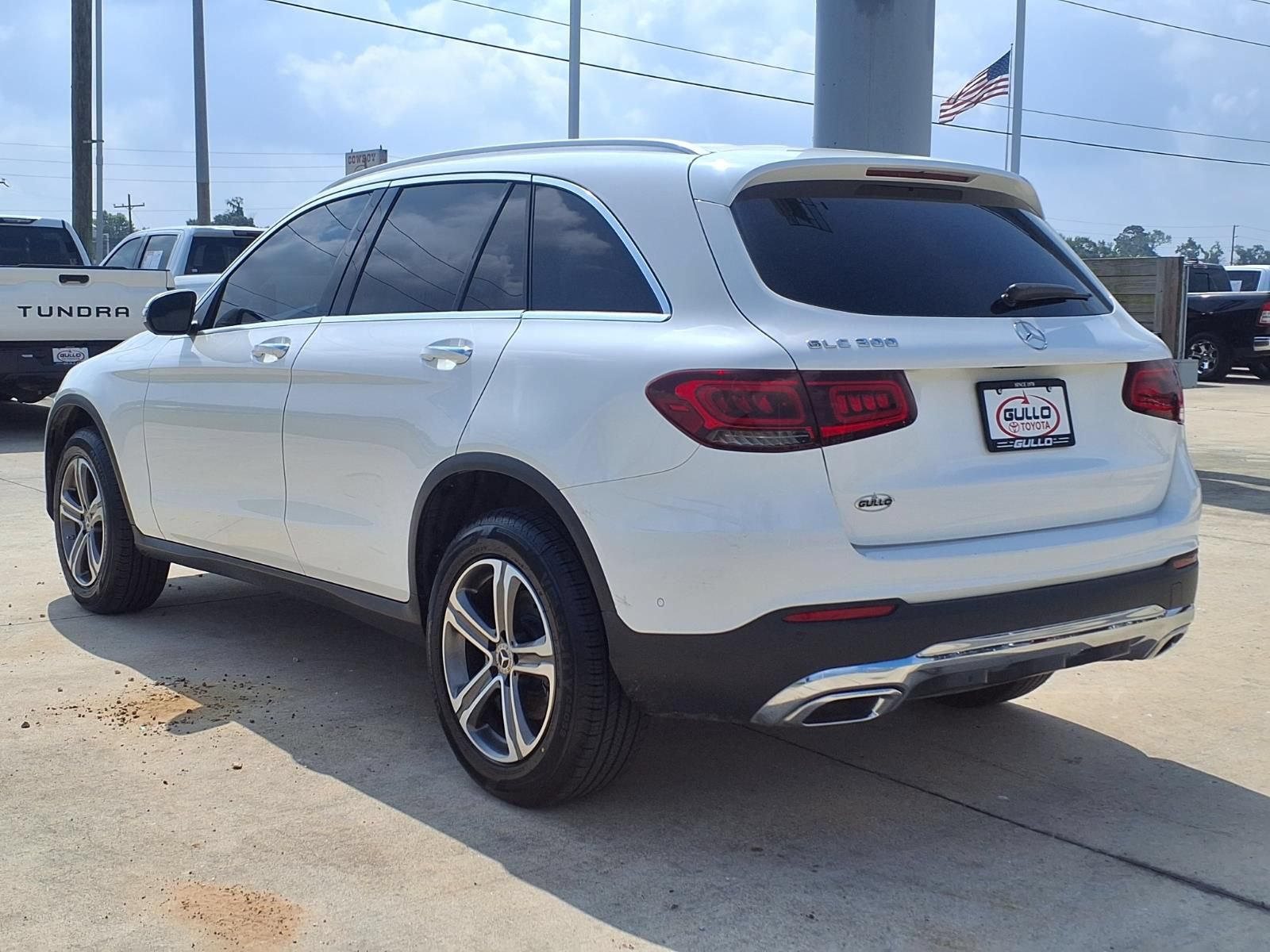 Used 2021 Mercedes-Benz GLC 300 image 2