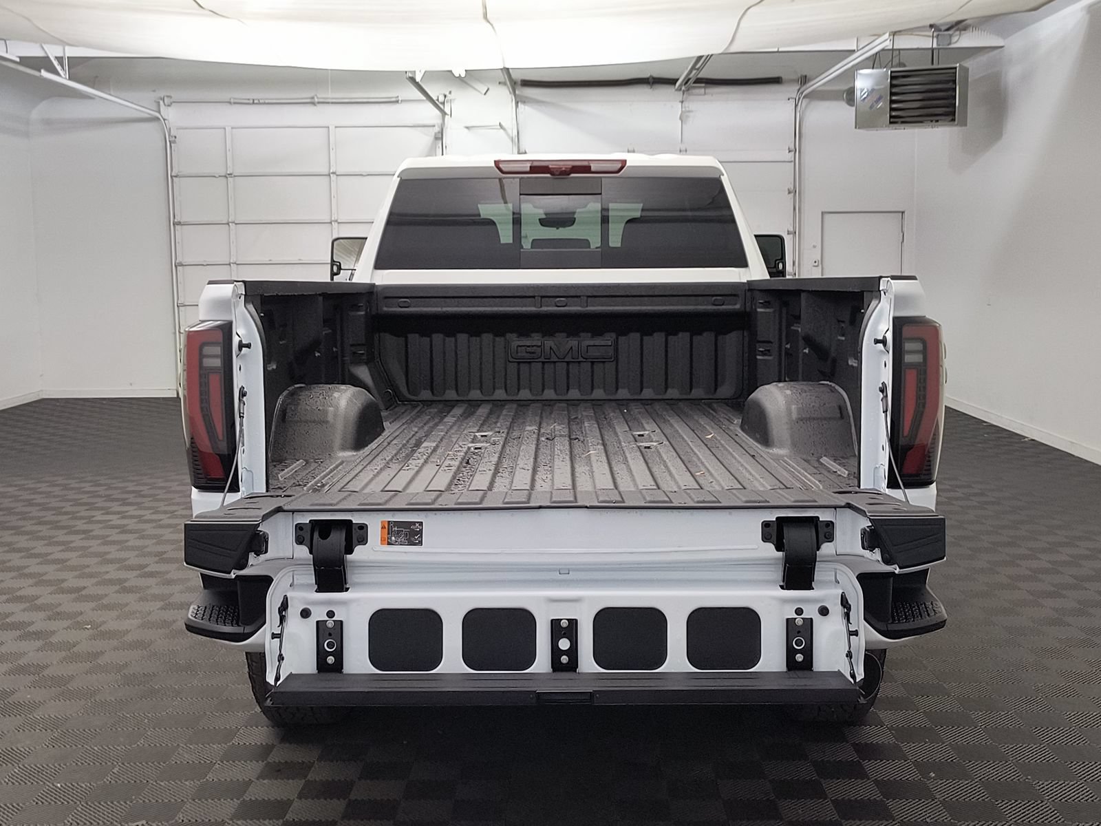 New 2026 GMC Sierra 2500 AT4 w/ AT4 Premium Plus Package AWD/4WD image 19