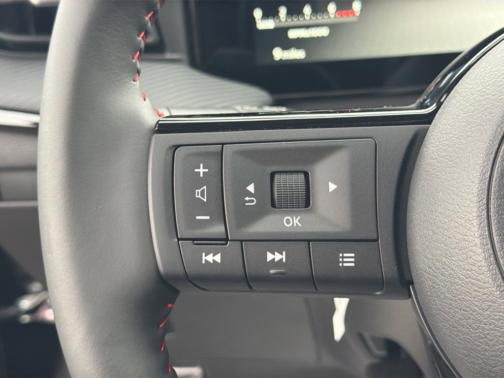 New 2026 Nissan Kicks SR w/ SR Premium Package image 19