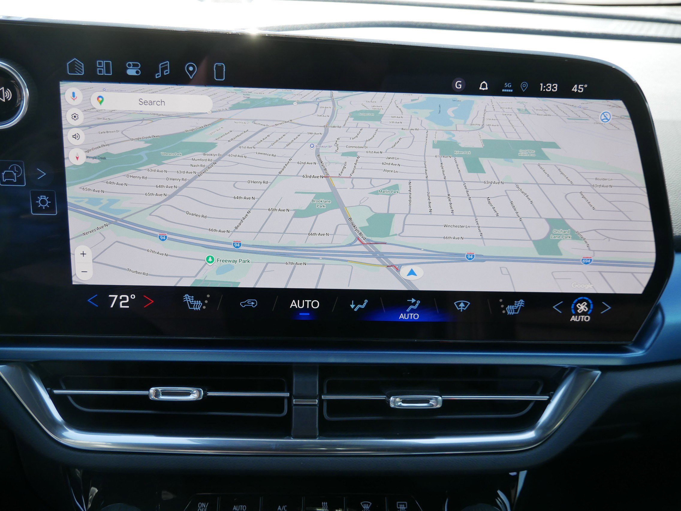 New 2026 Chevrolet Equinox EV LT image 7