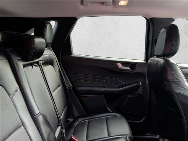 Used 2023 Ford Escape Platinum AWD/4WD image 24