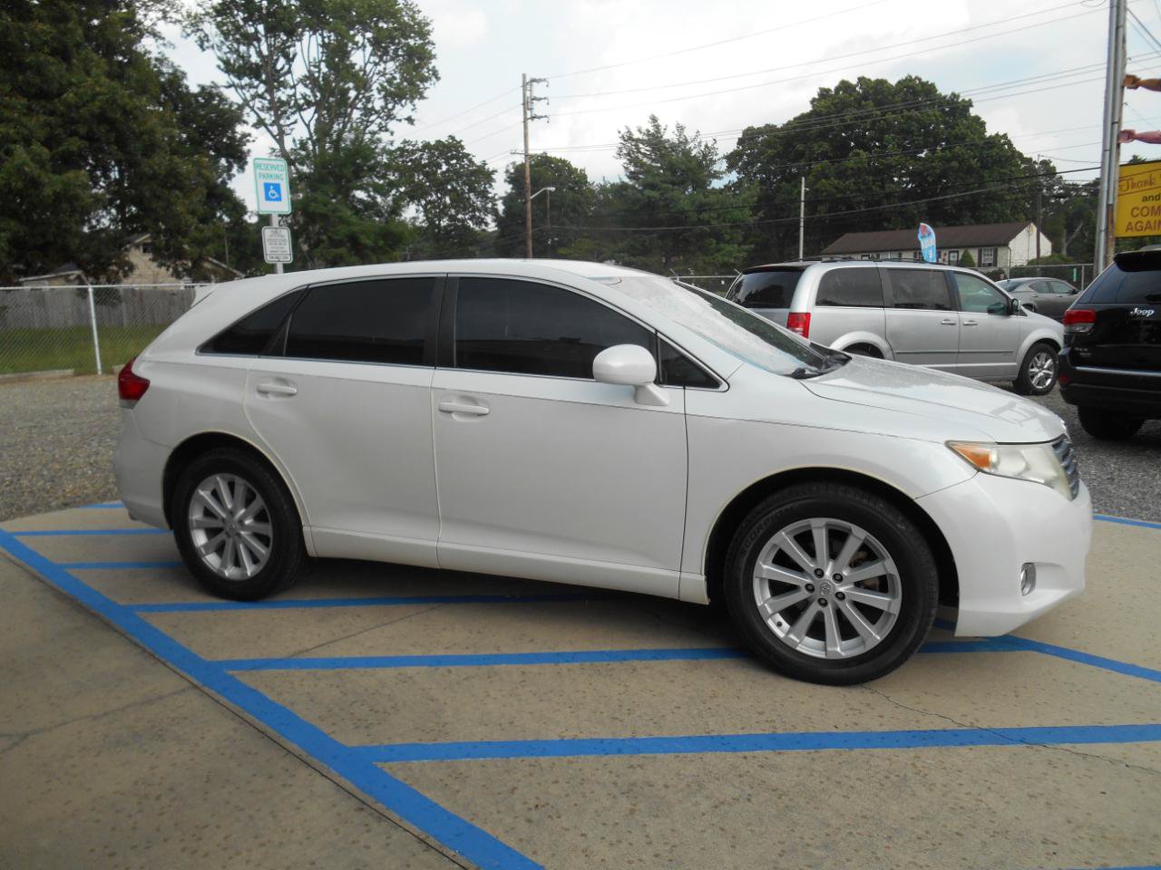 Used 2012 Toyota Venza LE AWD/4WD image 17