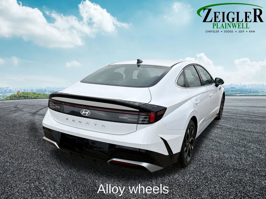 Used 2025 Hyundai Sonata SEL image 7