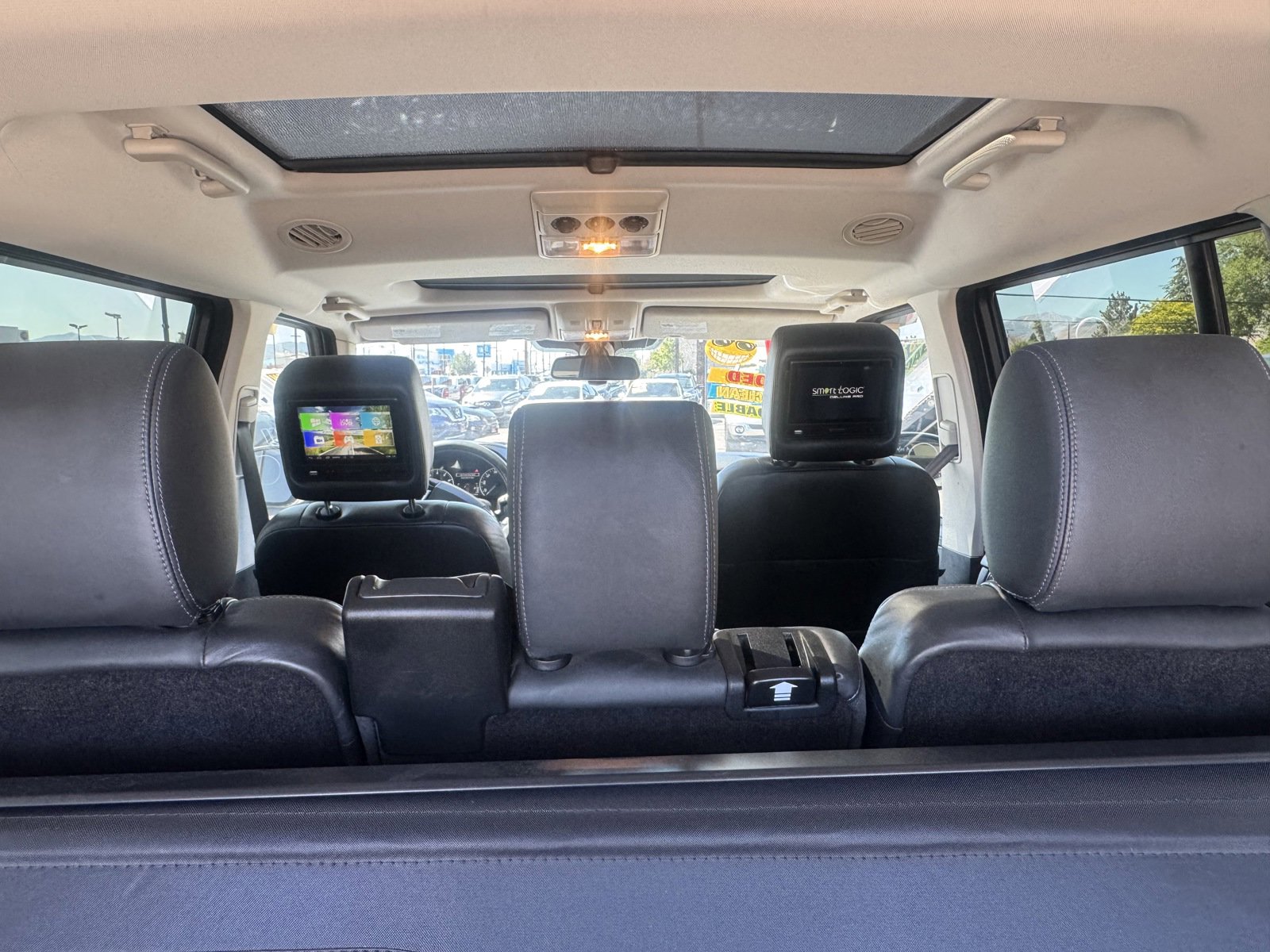 Used 2016 Land Rover LR4 HSE LUX AWD/4WD image 6