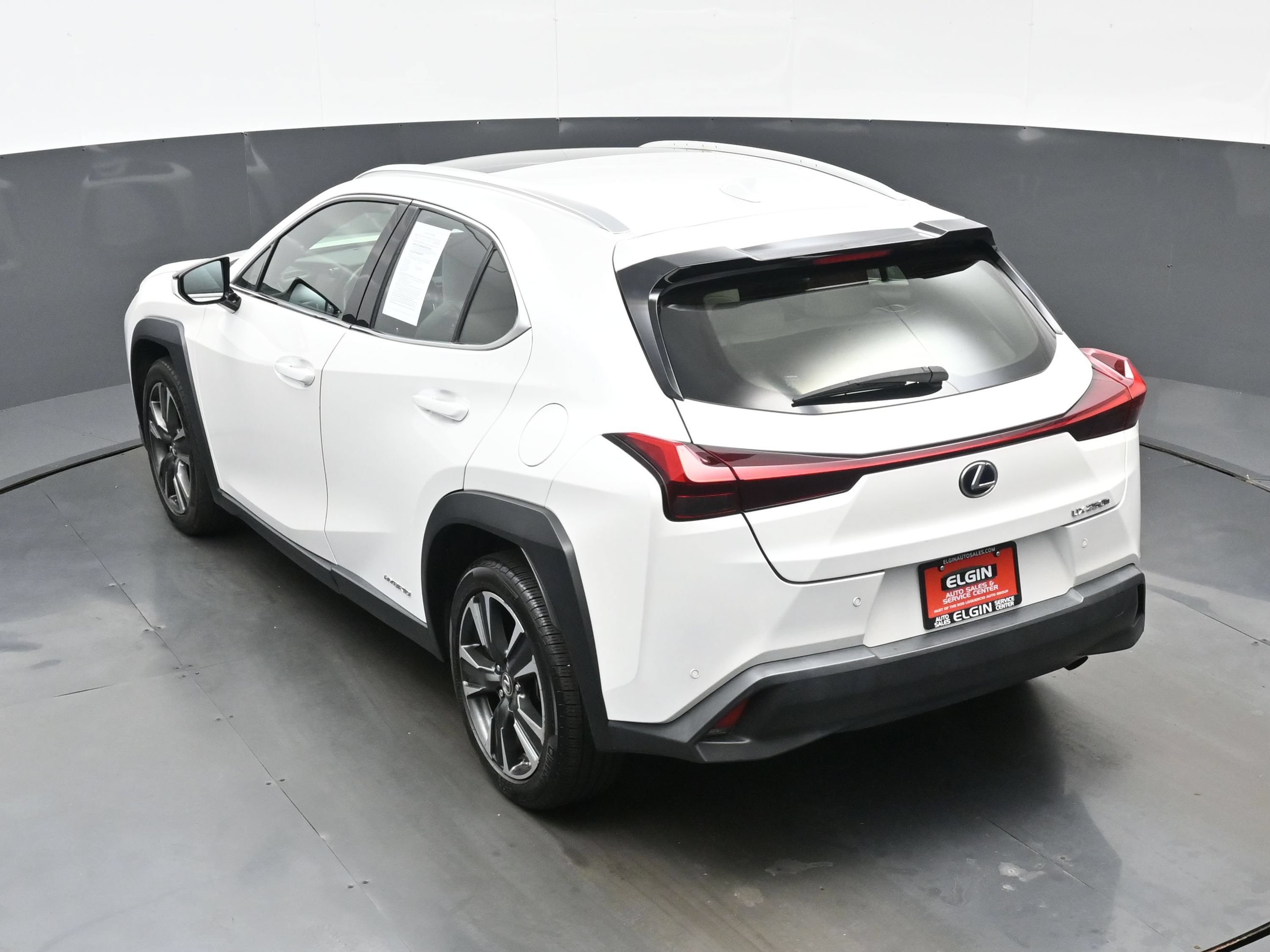 Used 2020 Lexus UX 250h w/ Premium Package AWD/4WD image 42
