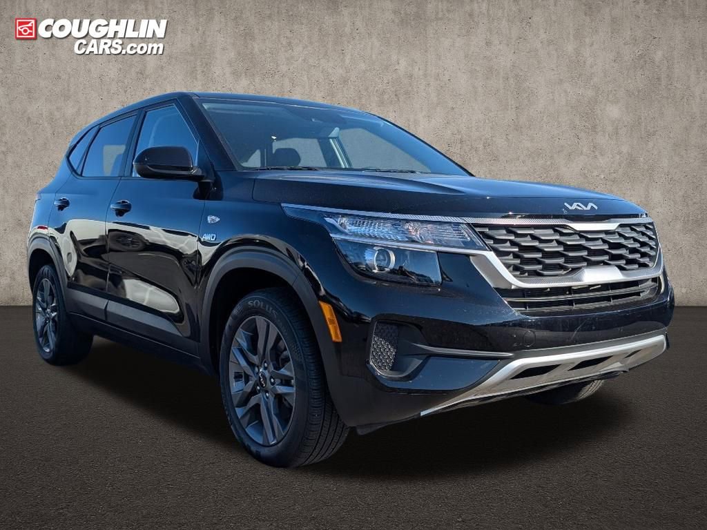 Used 2023 Kia Seltos LX