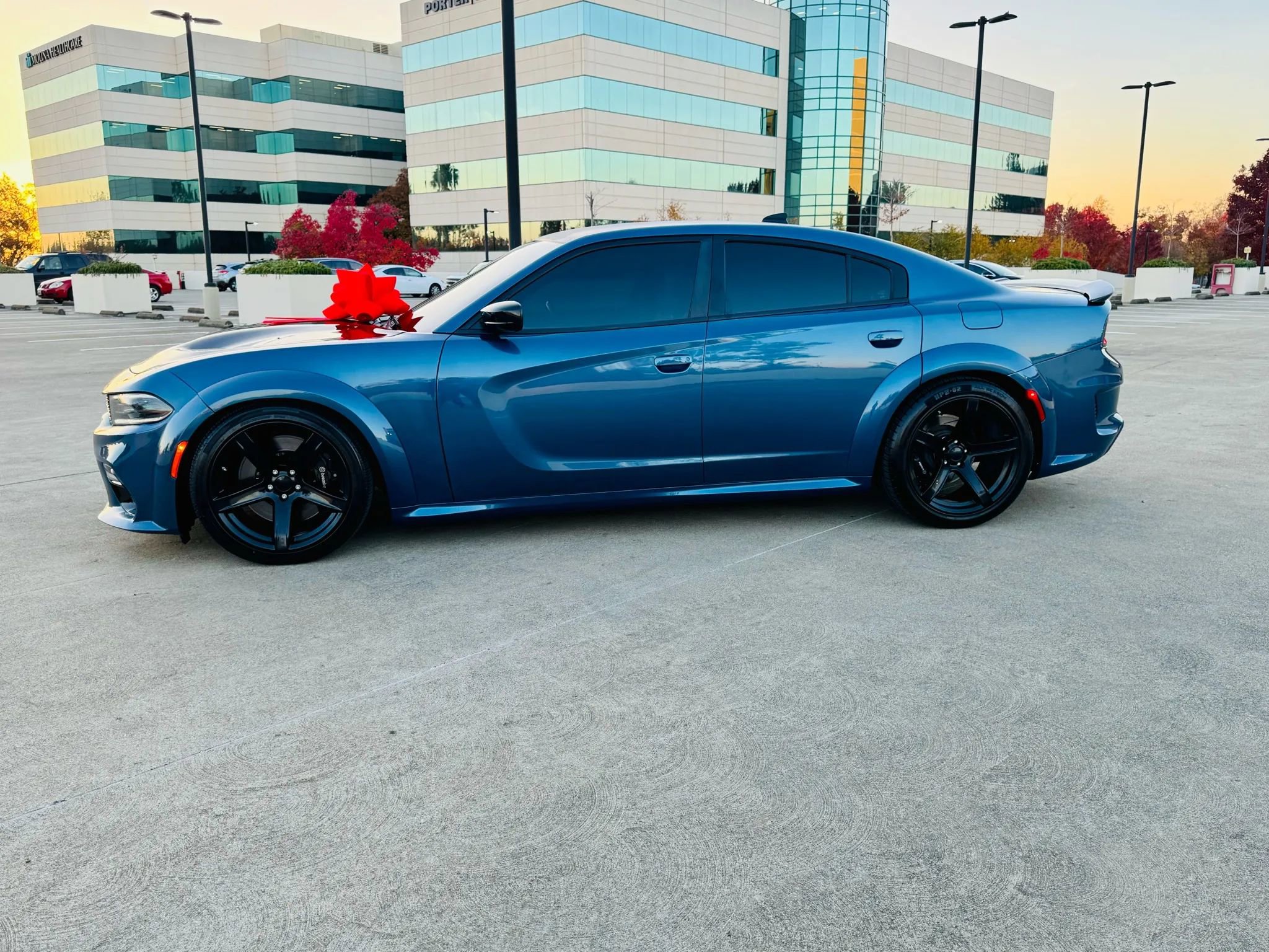 Used 2020 Dodge Charger Scat Pack w/ Dynamics Package image 10