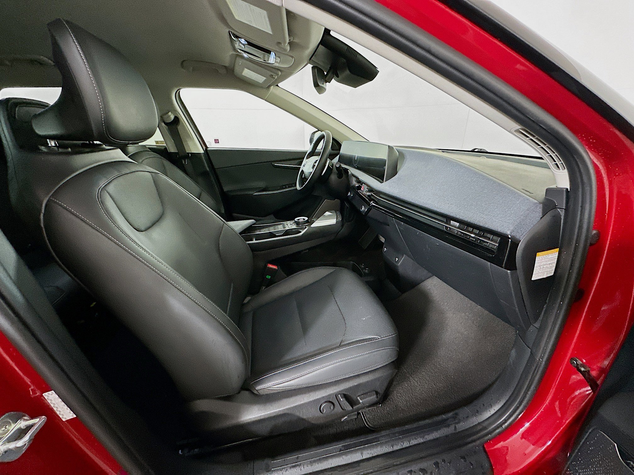 Used 2022 Kia EV6 Wind w/ Wind Technology Package image 32