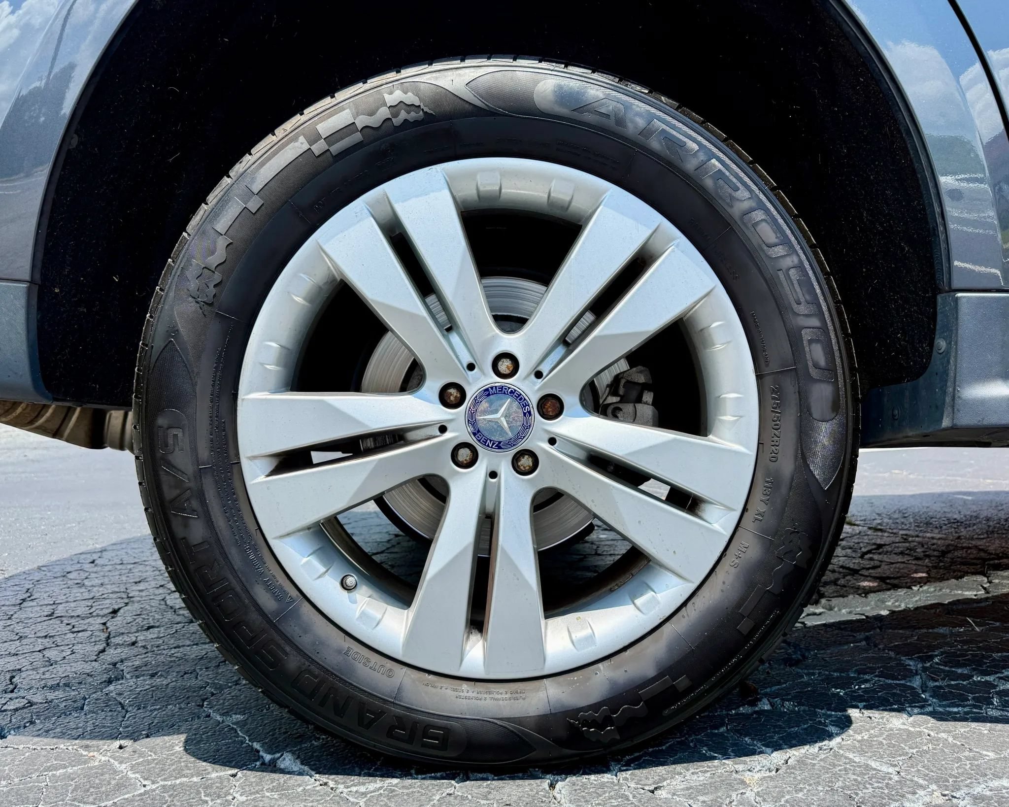 Used 2012 Mercedes-Benz GL 450 4MATIC image 34