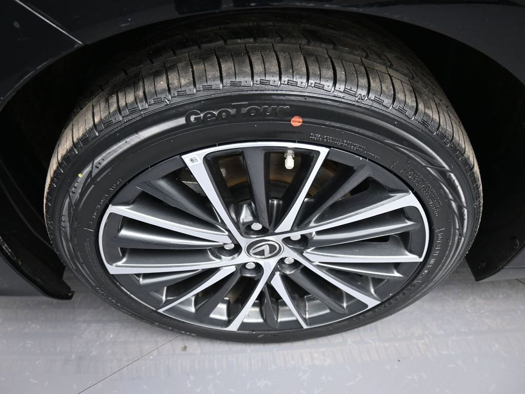 Used 2024 Lexus ES 300h w/ Premium Package FWD image 14