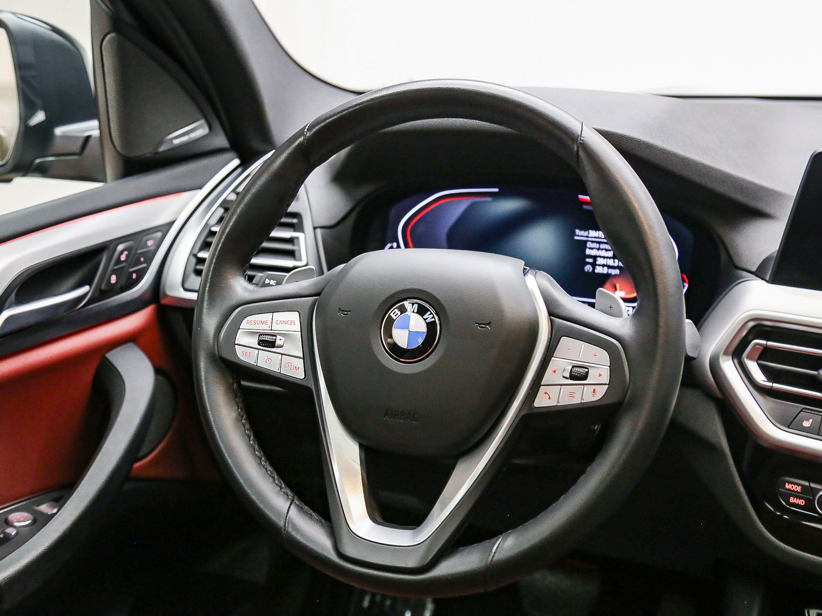 Used 2024 BMW X3 sDrive30i w/ Convenience Package RWD image 16
