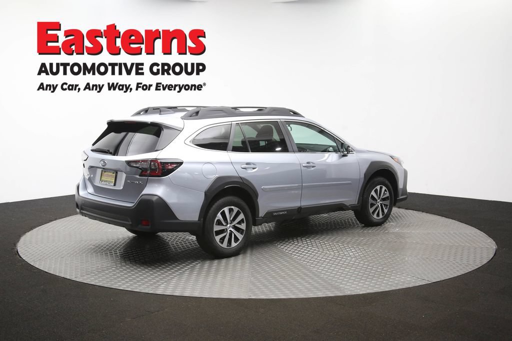 Used 2025 Subaru Outback Premium AWD/4WD image 35
