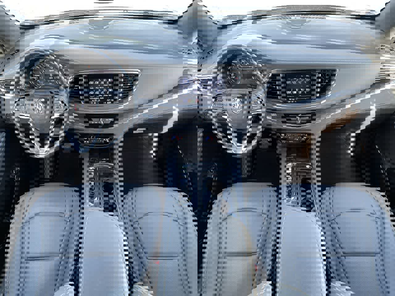 Used 2023 Buick Enclave Essence image 24