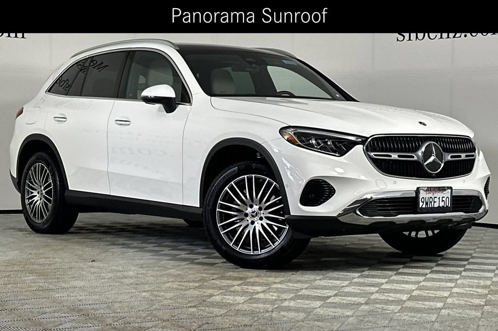 Certified 2026 Mercedes-Benz GLC 300 image 2