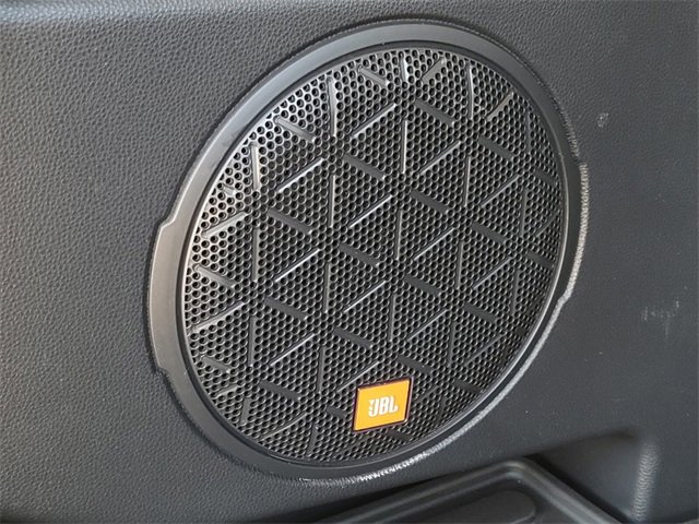 Used 2019 Toyota RAV4 Limited image 18