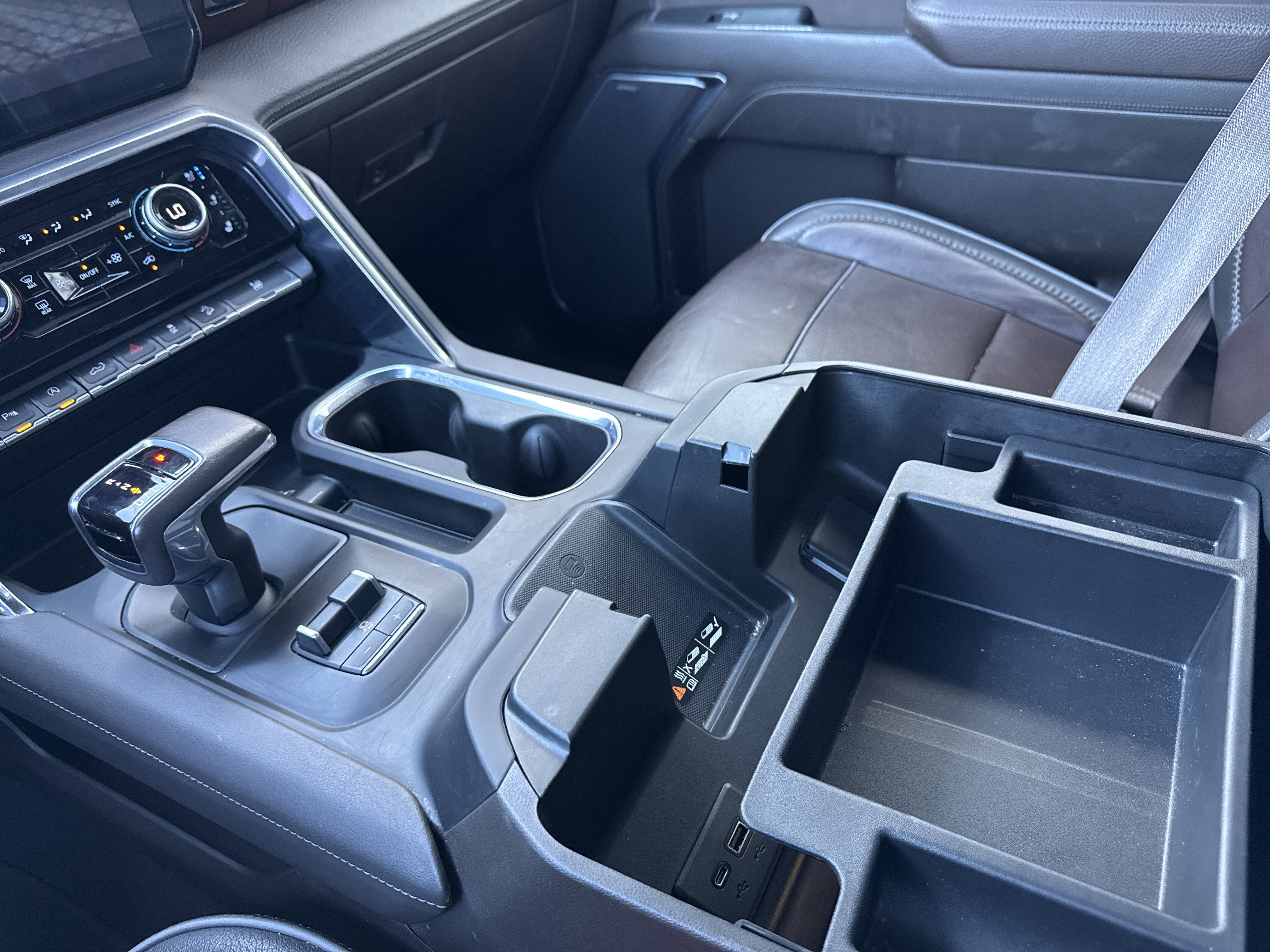 Used 2022 GMC Sierra 1500 Denali w/ Denali Reserve Package image 21