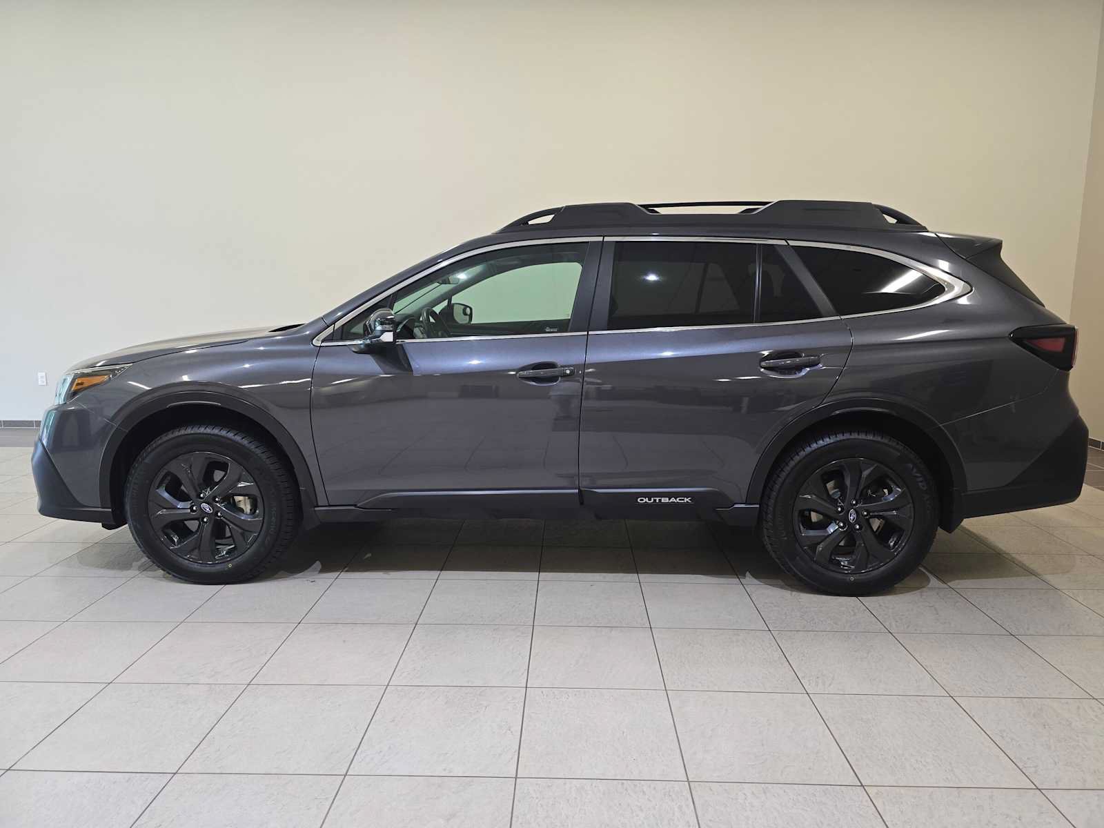 Used 2021 Subaru Outback Onyx Edition XT w/ Popular Package #2 AWD/4WD image 3