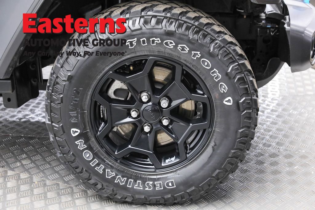 Used 2023 Jeep Wrangler Unlimited w/ Cold Weather Group image 29