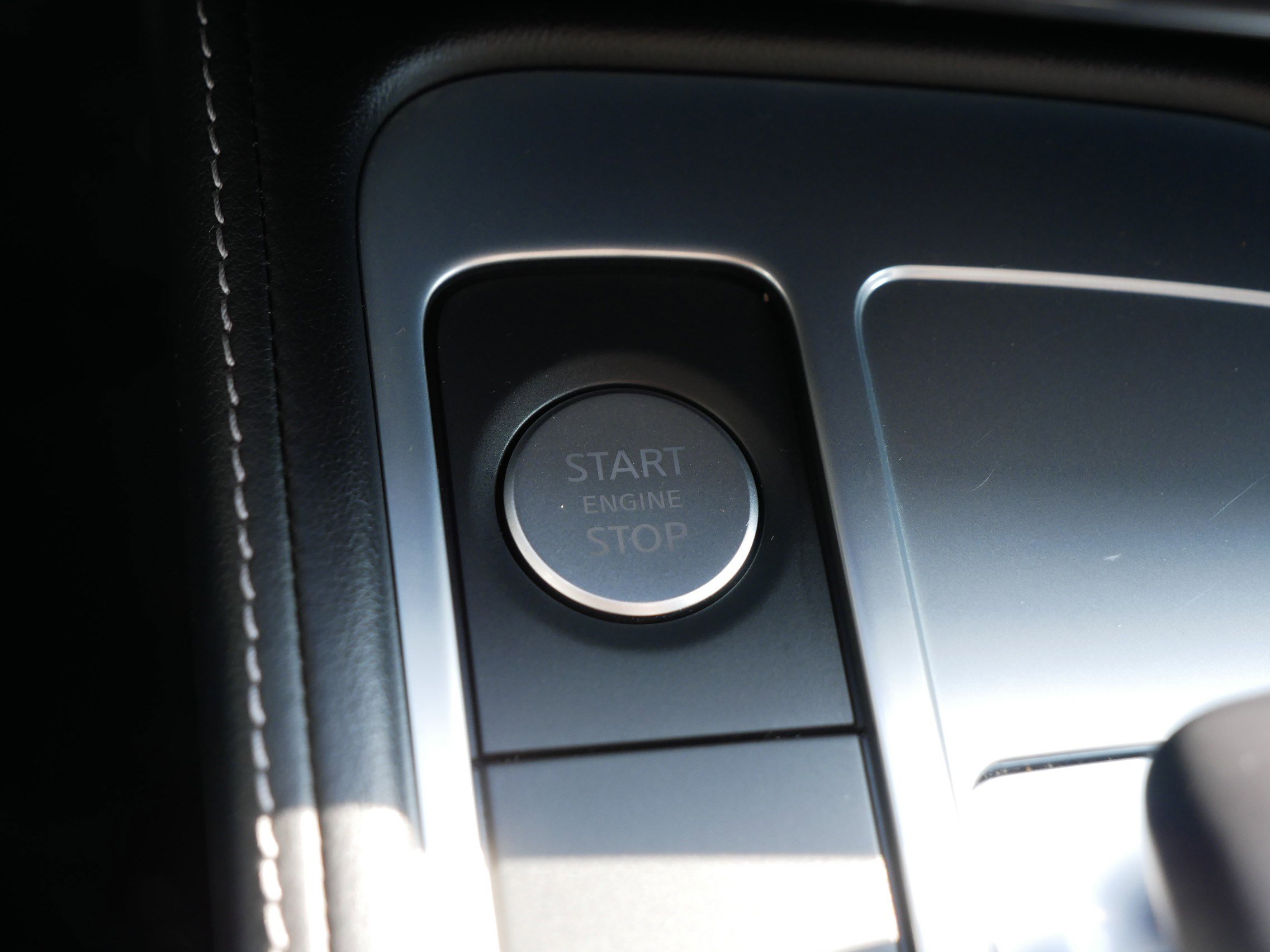 Certified 2025 INFINITI QX60 Luxe image 29