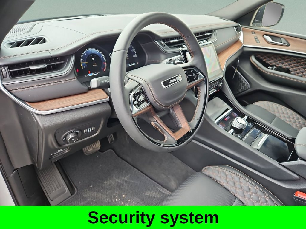 Used 2024 Jeep Grand Cherokee L Summit w/ Advanced Protech Group IV AWD/4WD image 11