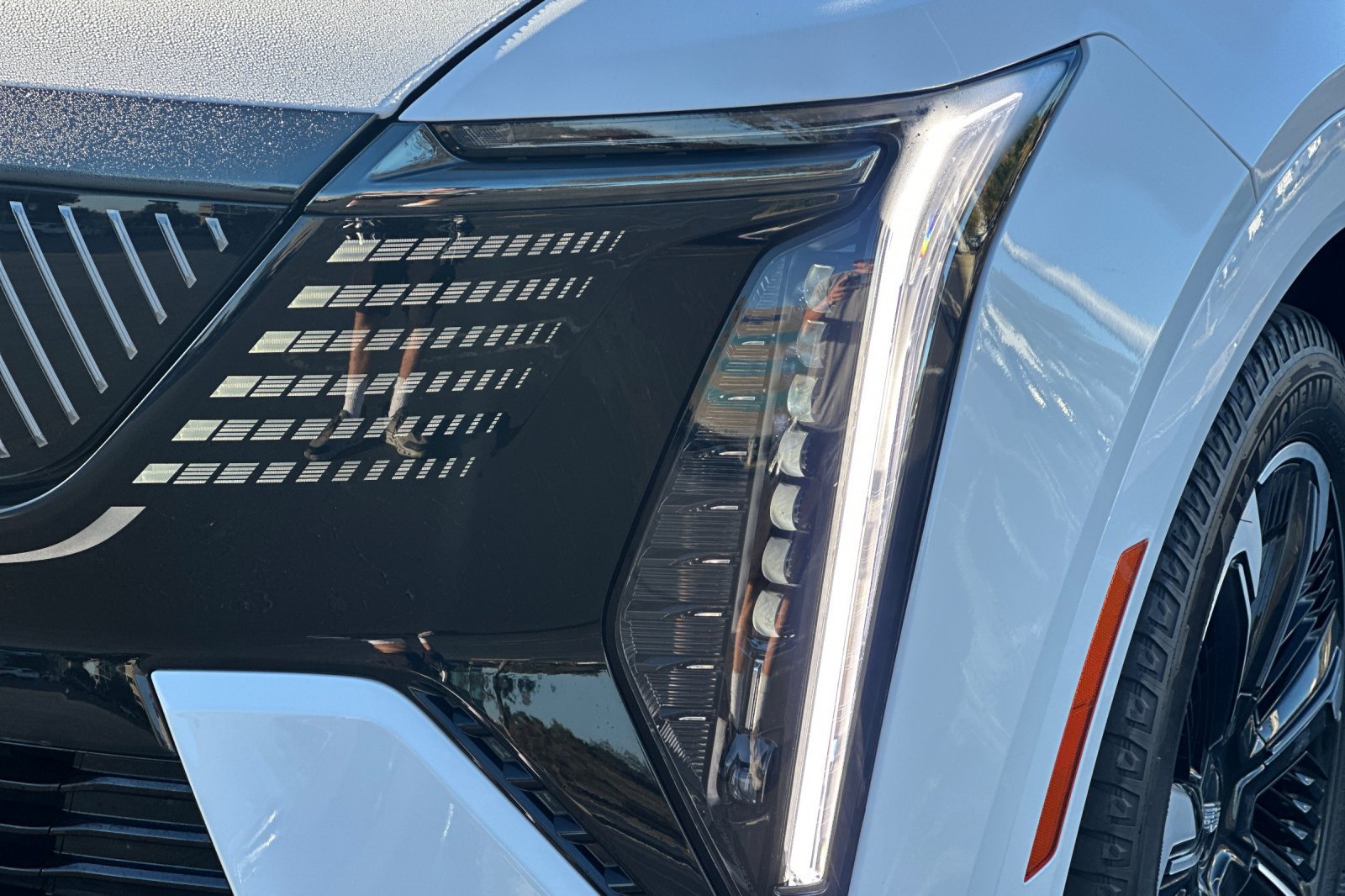 Certified 2025 Cadillac Escalade IQ Sport 1 w/ Smart Trailering package AWD/4WD image 50