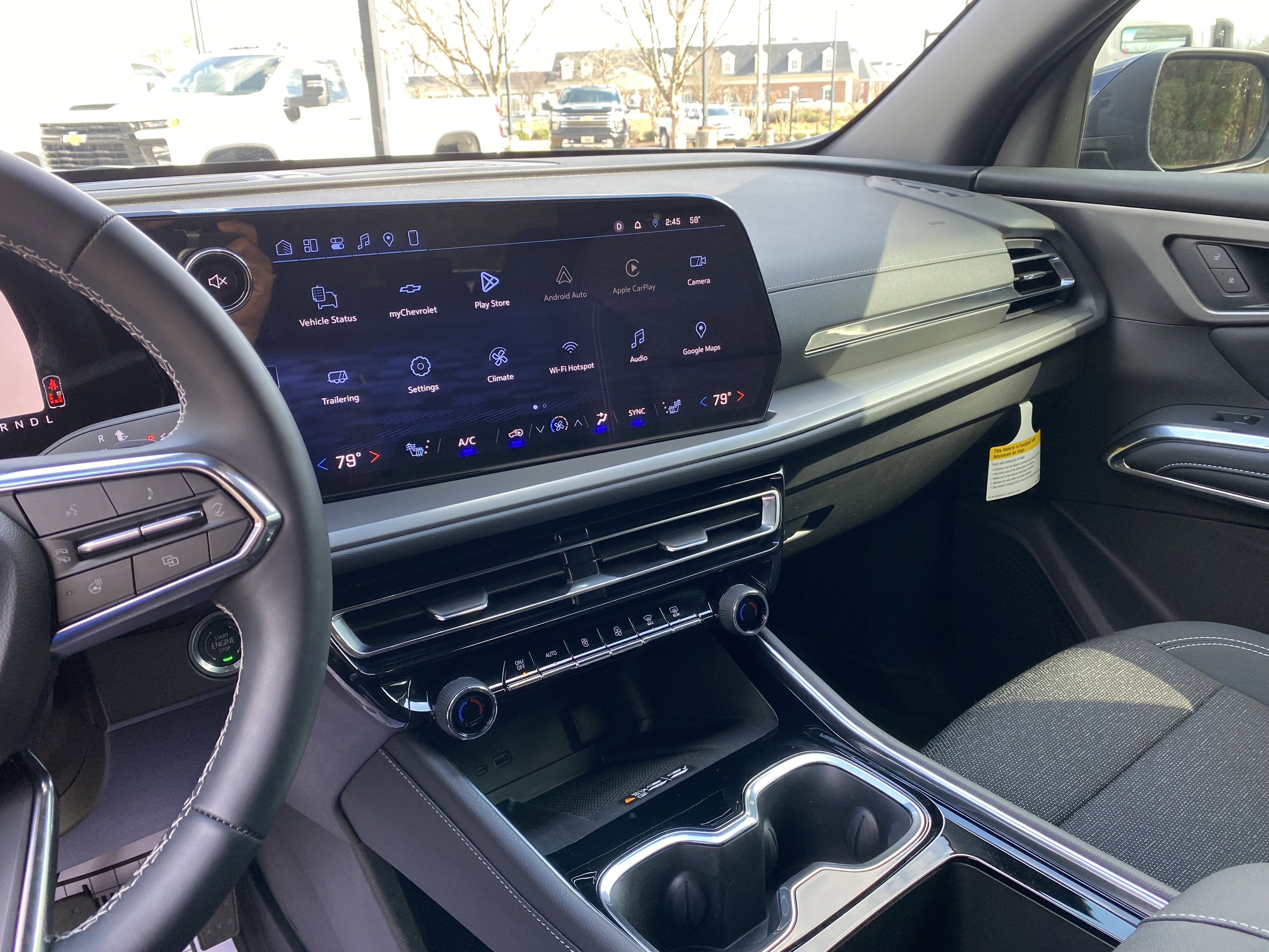 Used 2026 Chevrolet Traverse LT image 24