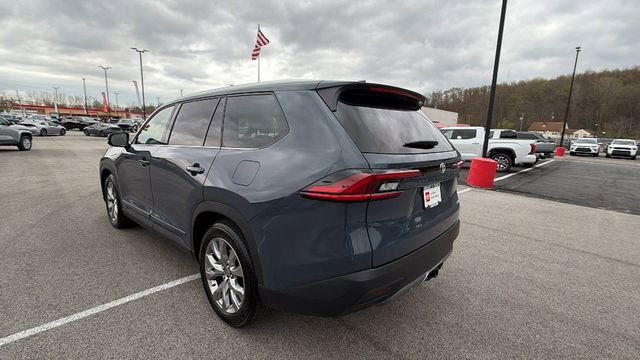 Certified 2025 Toyota Grand Highlander FWD image 3