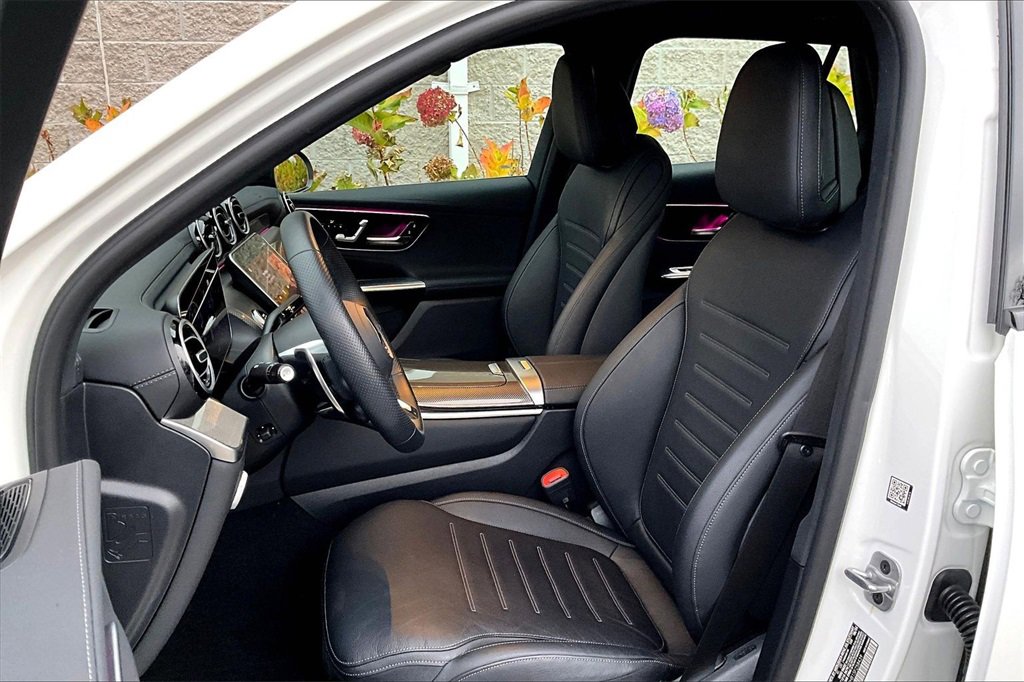 Certified 2025 Mercedes-Benz GLC 43 AMG 4MATIC image 27