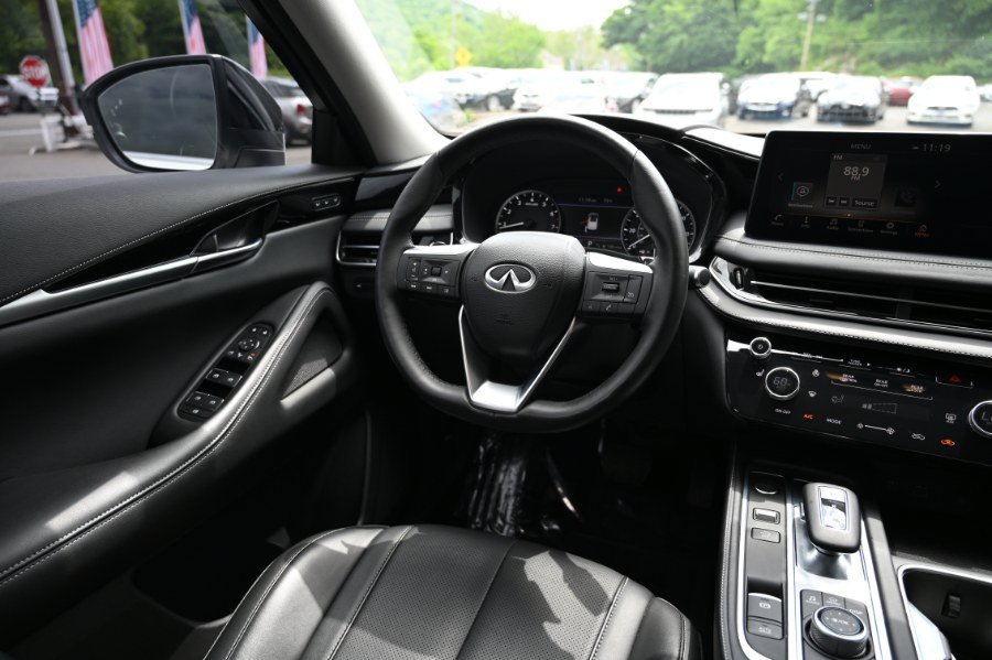 Used 2023 INFINITI QX60 Pure AWD/4WD image 10