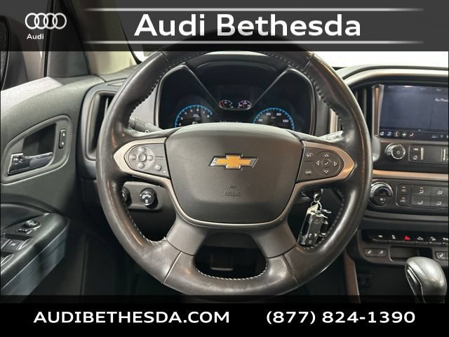 Used 2022 Chevrolet Colorado Z71 AWD/4WD image 17