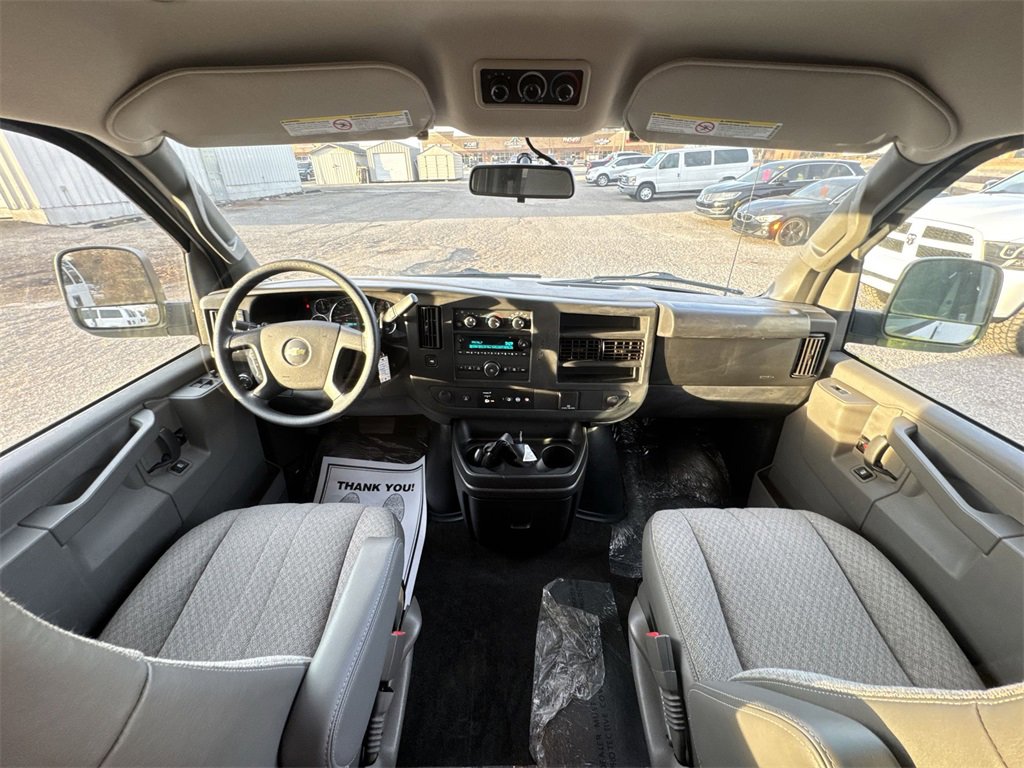 Used 2018 Chevrolet Express 3500 LT w/ LT Preferred Equipment Group image 20