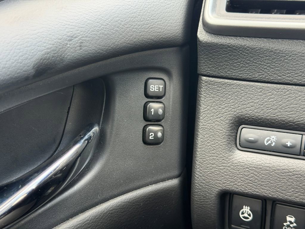 Certified 2024 Nissan Murano Platinum w/ Cargo Package image 24