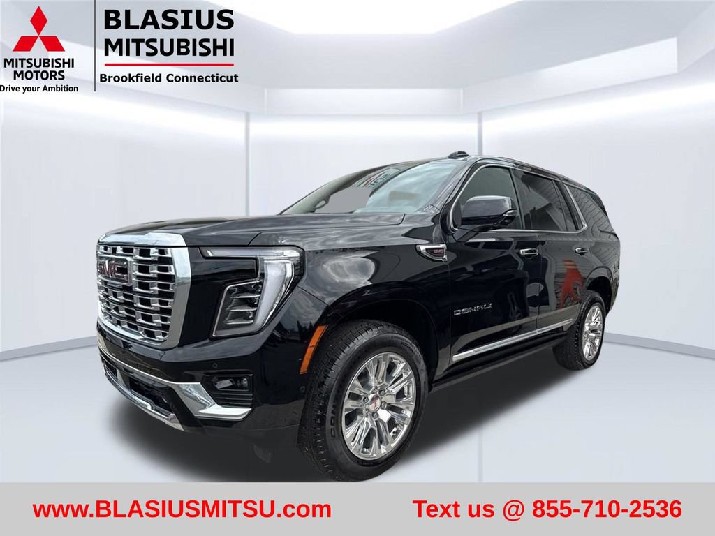 Used 2026 GMC Yukon Denali w/ Sun & Power Step Package AWD/4WD image 17