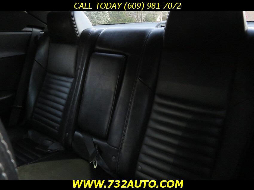 Used 2009 Dodge Challenger R/T image 9