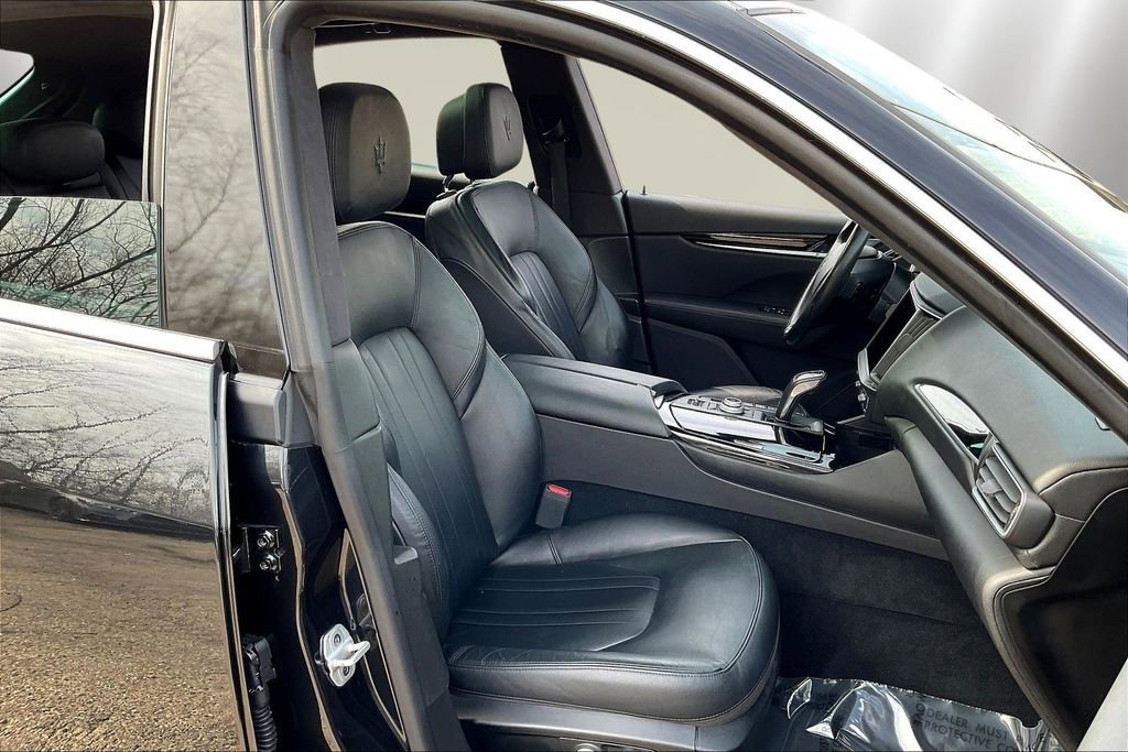 Used 2022 Maserati Levante GT image 28
