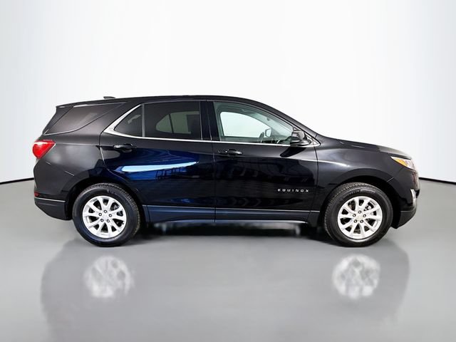 Used 2020 Chevrolet Equinox LT w/ Driver Convenience Package AWD/4WD image 5