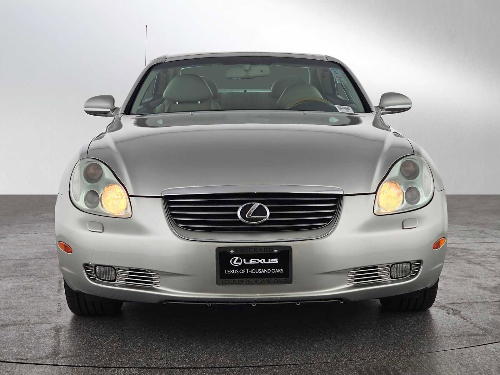 Used 2005 Lexus SC 430 Convertible image 8