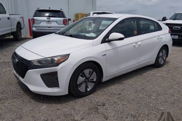 Used 2018 Hyundai Ioniq Blue FWD image 2