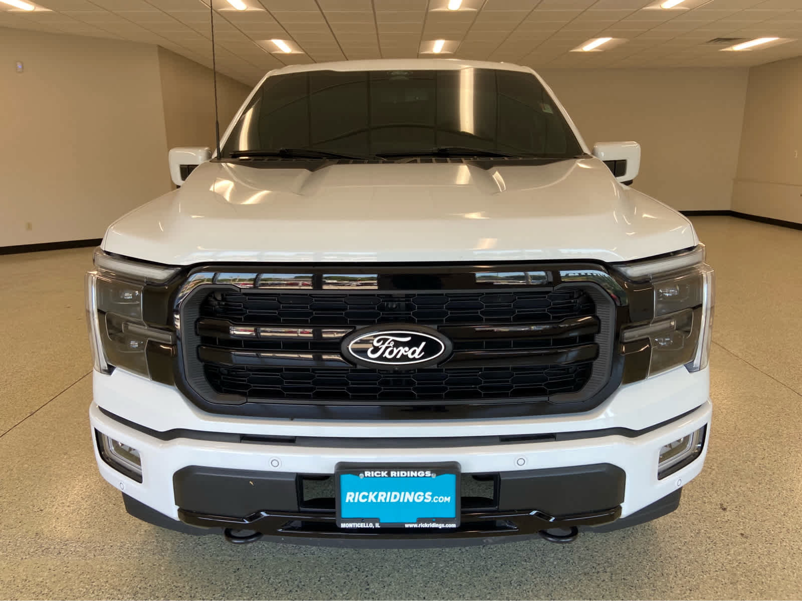 Used 2024 Ford F150 Lariat w/ Bed Utility Package image 3