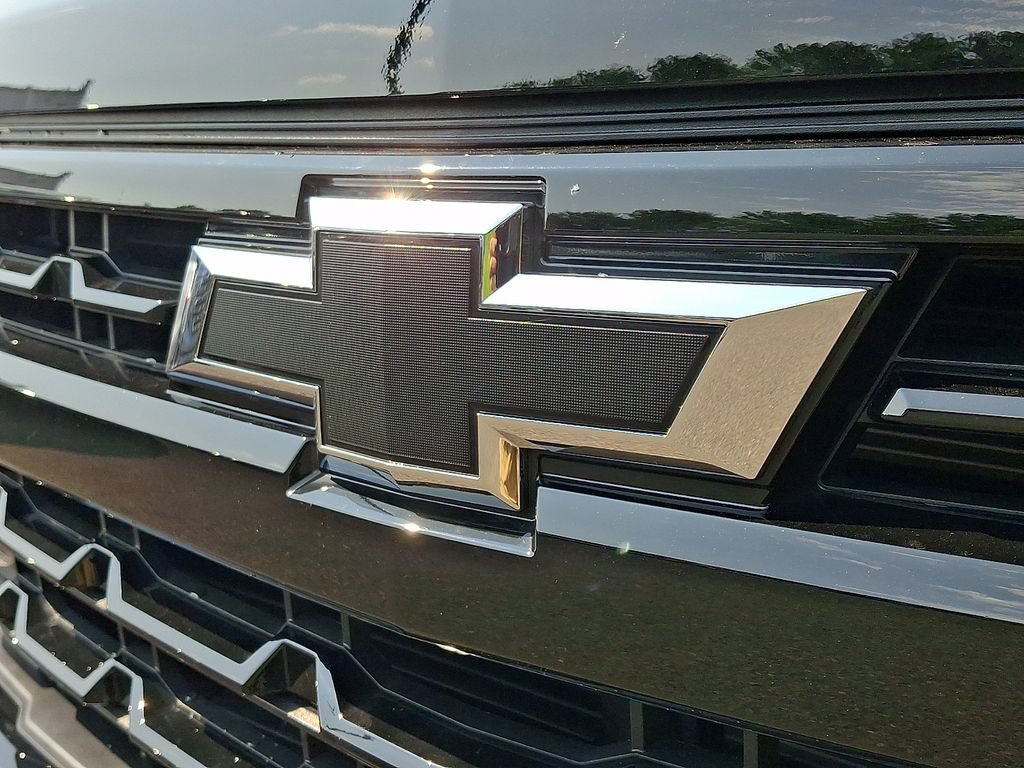 Used 2025 Chevrolet Silverado 1500 LT Trail Boss w/ LPO, Dark Essentials Package AWD/4WD image 30