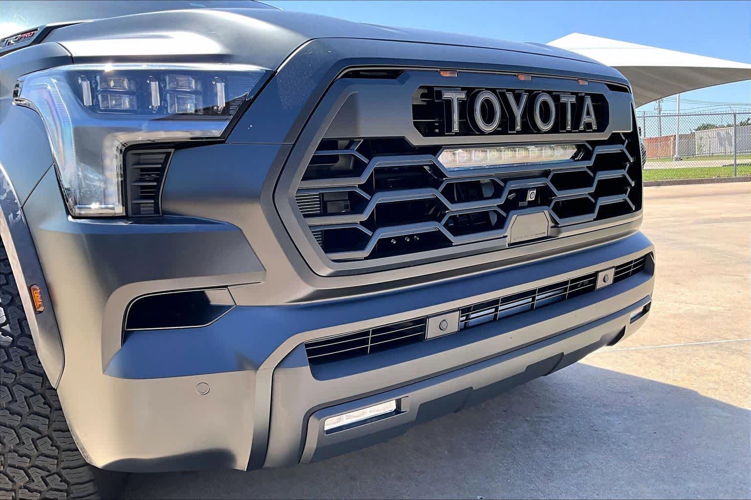 Used 2026 Toyota Sequoia TRD Pro AWD/4WD image 30