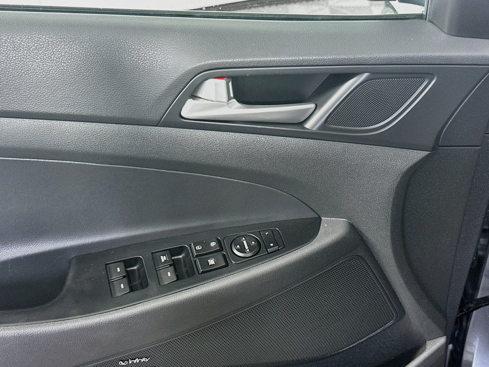 Used 2019 Hyundai Tucson Sport AWD/4WD image 17