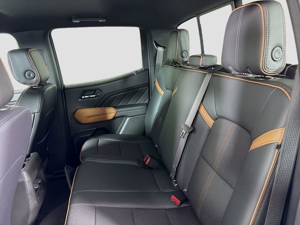 New 2026 GMC Canyon AT4 image 23
